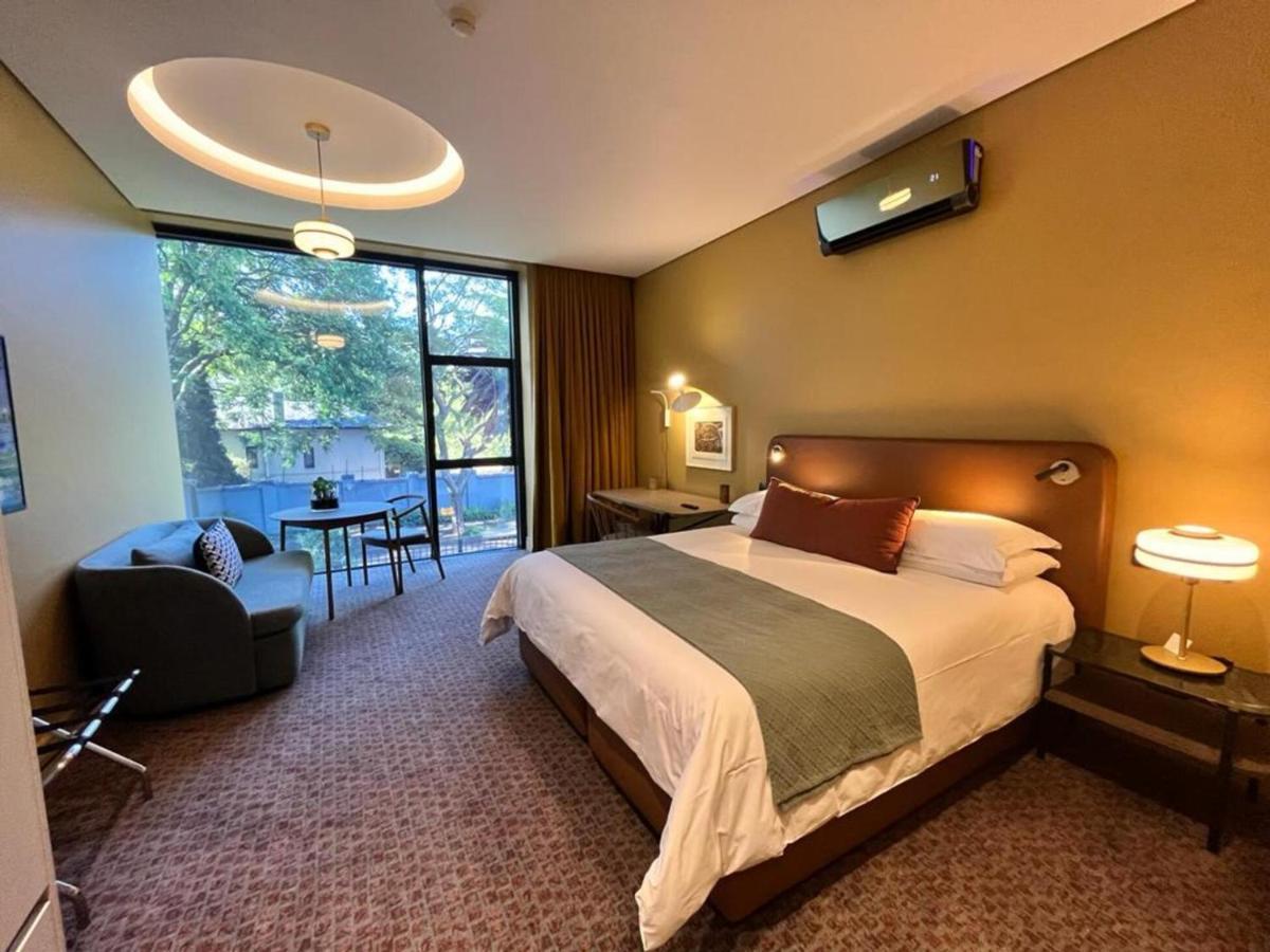 Home Suite Hotels Rosebank Johannesburg Ngoại thất bức ảnh
