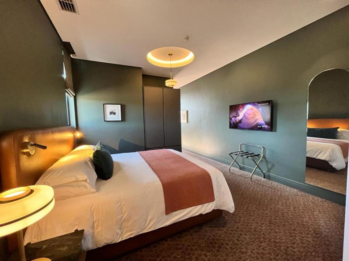 Home Suite Hotels Rosebank Johannesburg Ngoại thất bức ảnh