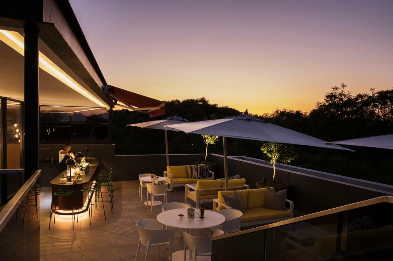 Home Suite Hotels Rosebank Johannesburg Ngoại thất bức ảnh